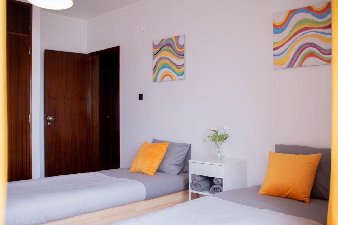 Baleal Surf Emotions Hostel Exterior photo